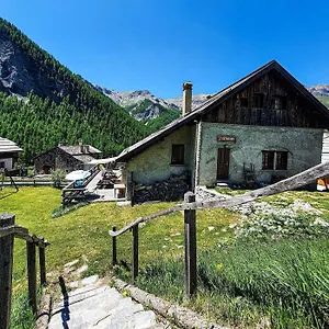 L'estoilies Saint-Vérand