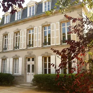 Maison De La Garenne & Vannes